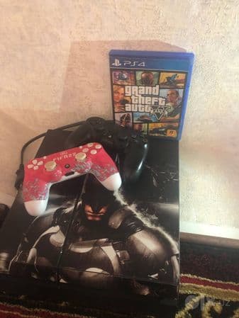 Playstation 4 customsize